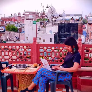  Guest house India Walking Distance From Taj Mahal-- Rooftop Taj Mahal View India